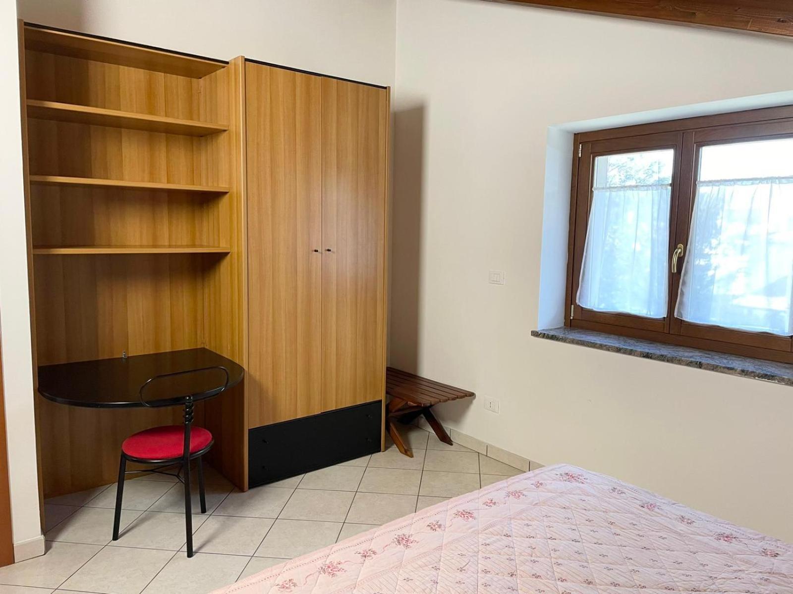 L'Angolo Di Leo Borgofranco d'Ivrea Exteriör bild